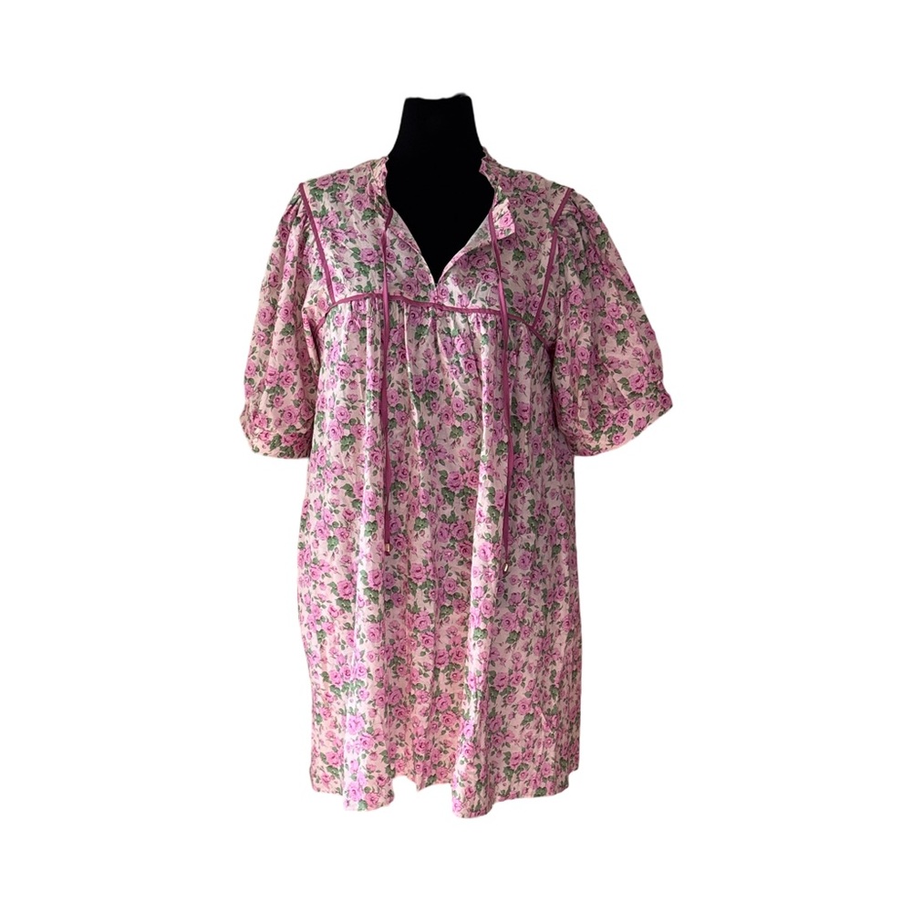 NWOT Chic Soul Pink and White Floral Dress